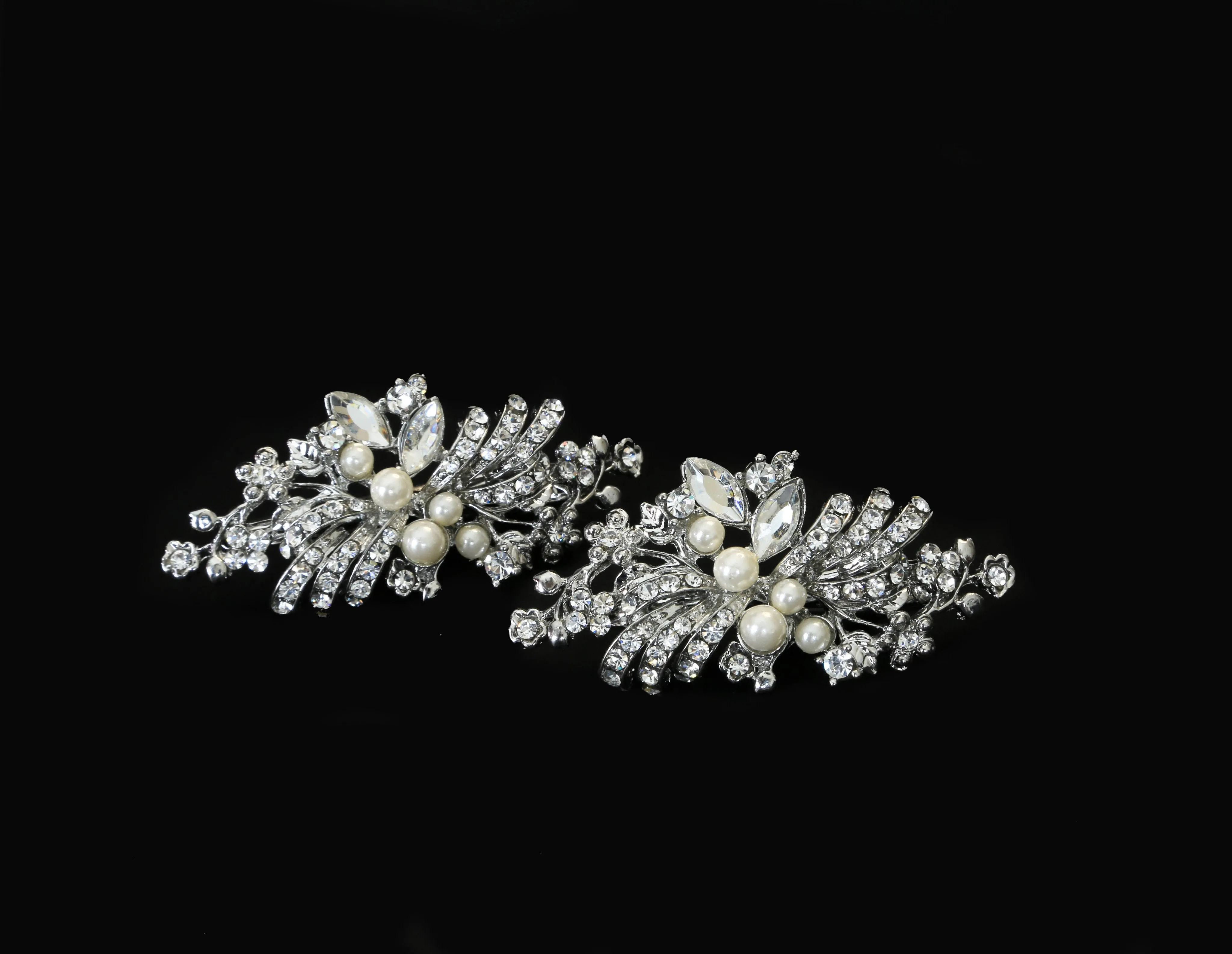 Hint of Pearl and Crystal Hairpins
